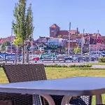 Libelle - In Der Hafenresidenz Mit Kamin & Hafenblick *