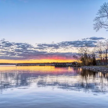 Libelle - In Der Hafenresidenz Mit Kamin&hafenblick