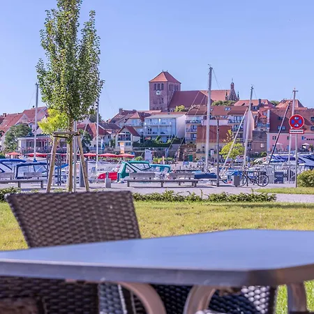 Libelle - In Der Hafenresidenz Mit Kamin&hafenblick *